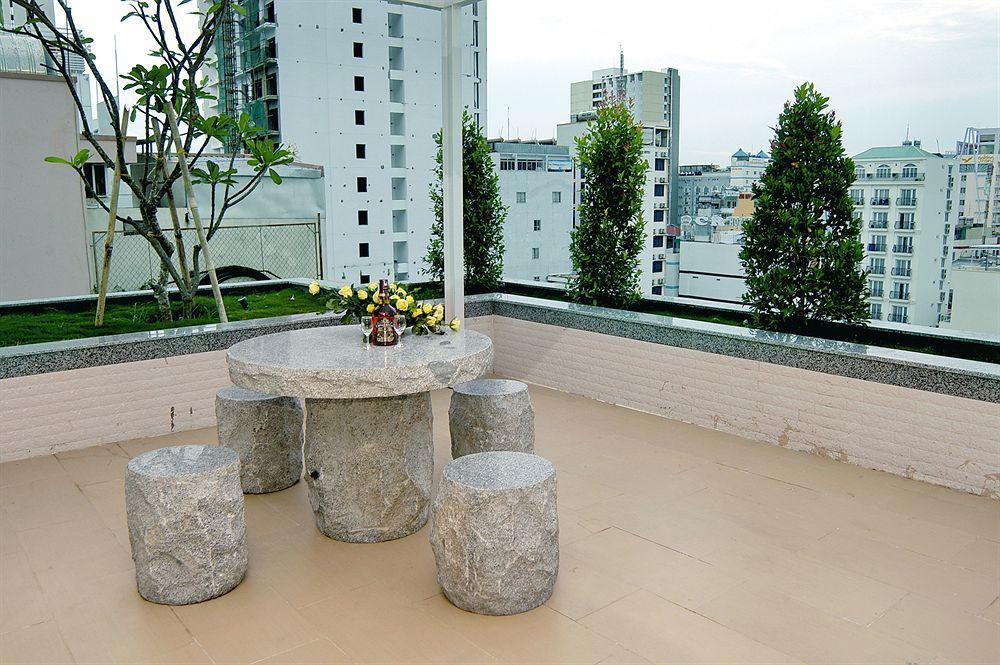 Nam Hung Hotel Nha Trang Exterior foto