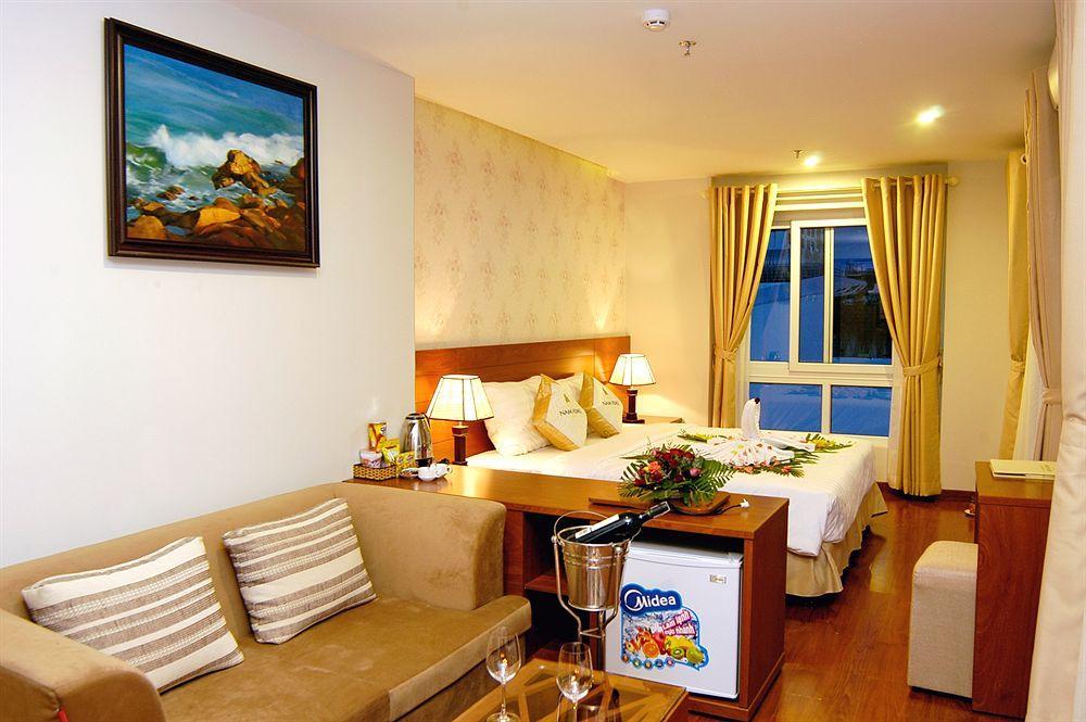 Nam Hung Hotel Nha Trang Exterior foto